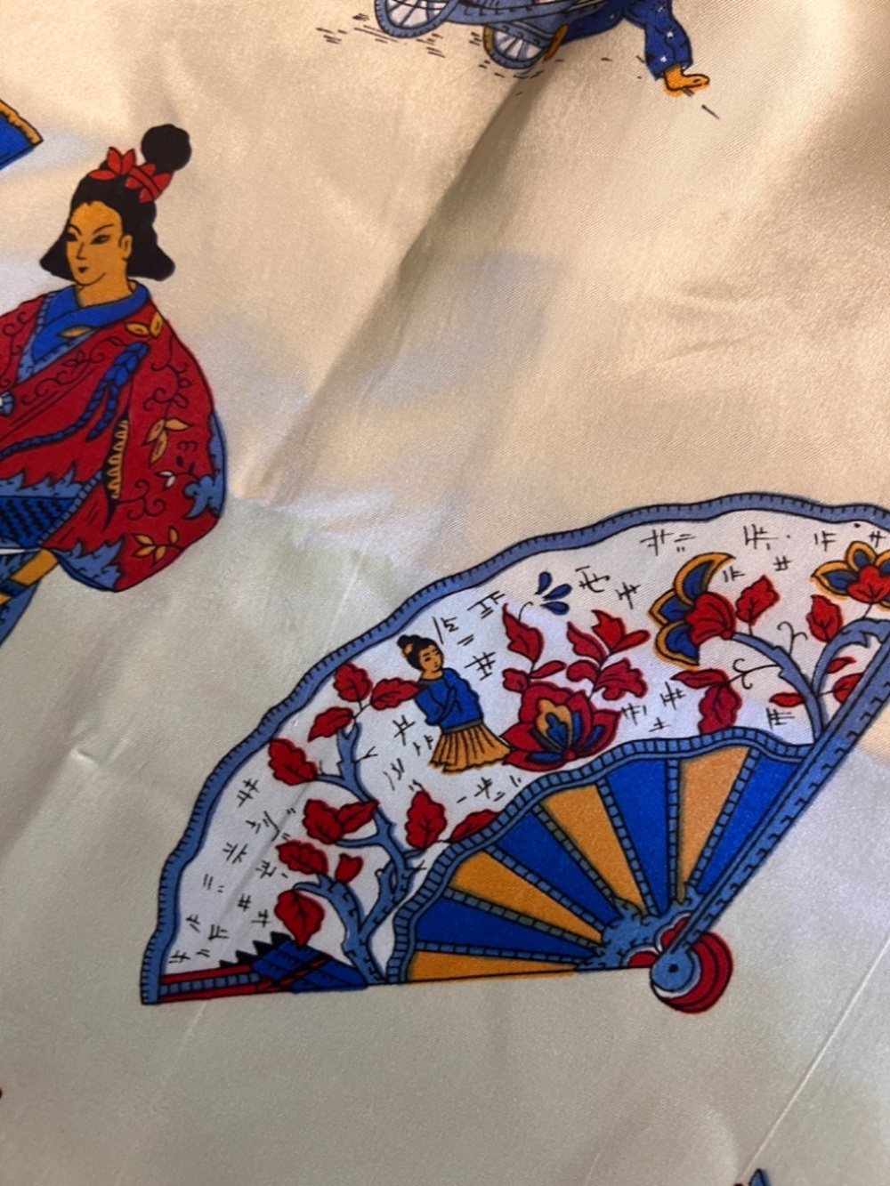 Vintage Peck & Peck Asian Design Square Acetate Scarf - Picture 6 of 6